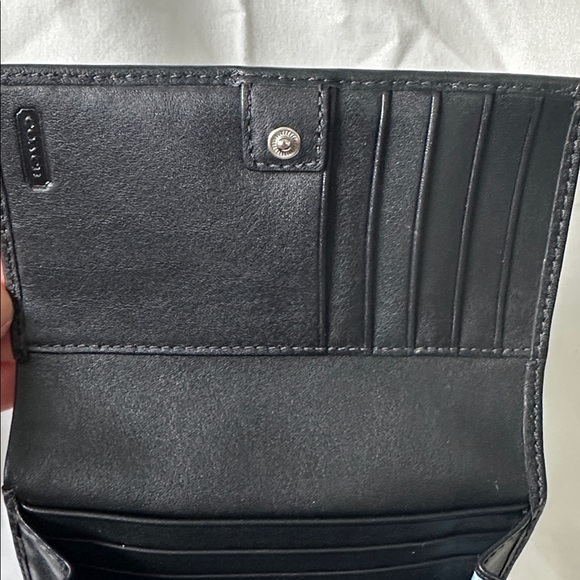 Coach Black Leather Fold Wallet - Picture 4 of 11